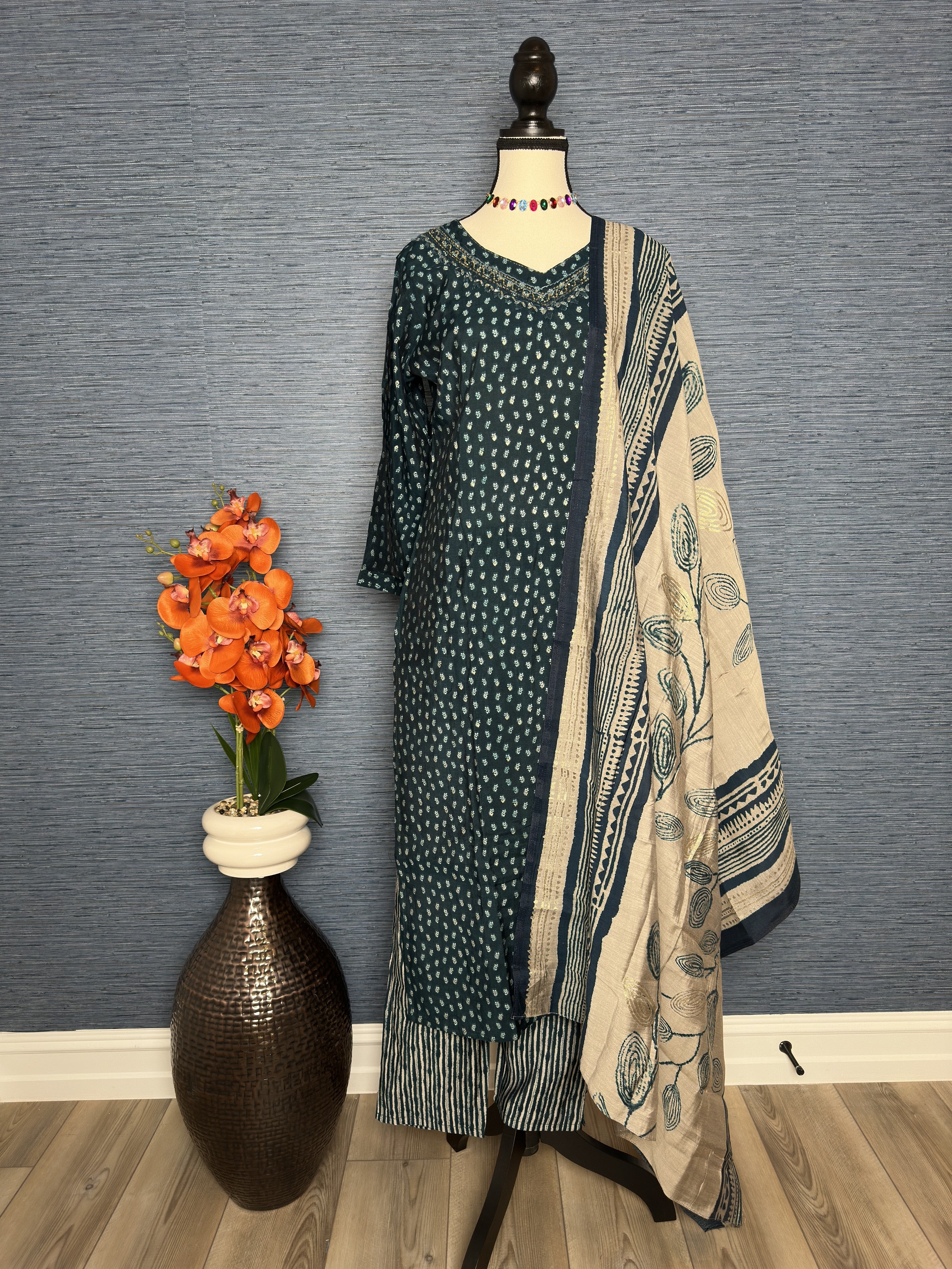Elegant Green Indian Kurti Set